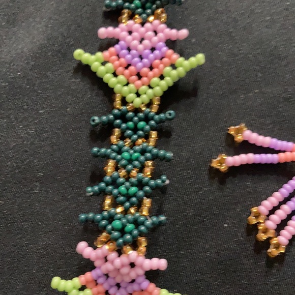 Huichol necklace with earrings - Picture 5 of 7